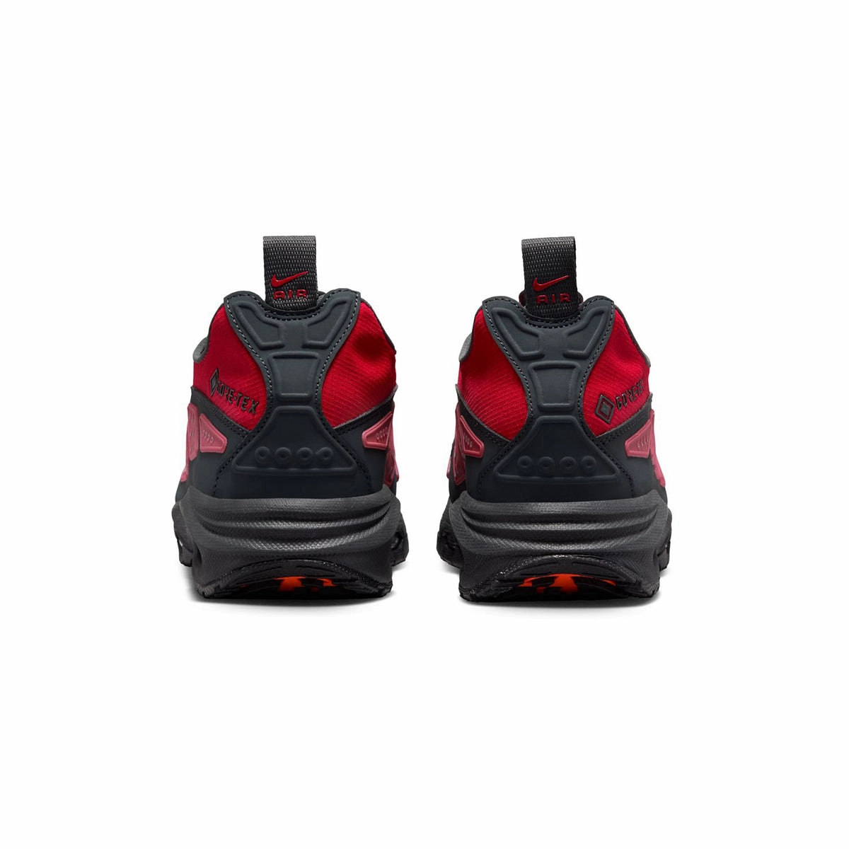 Air Max SNDR GORE-TEX 'Hyper Crimson'