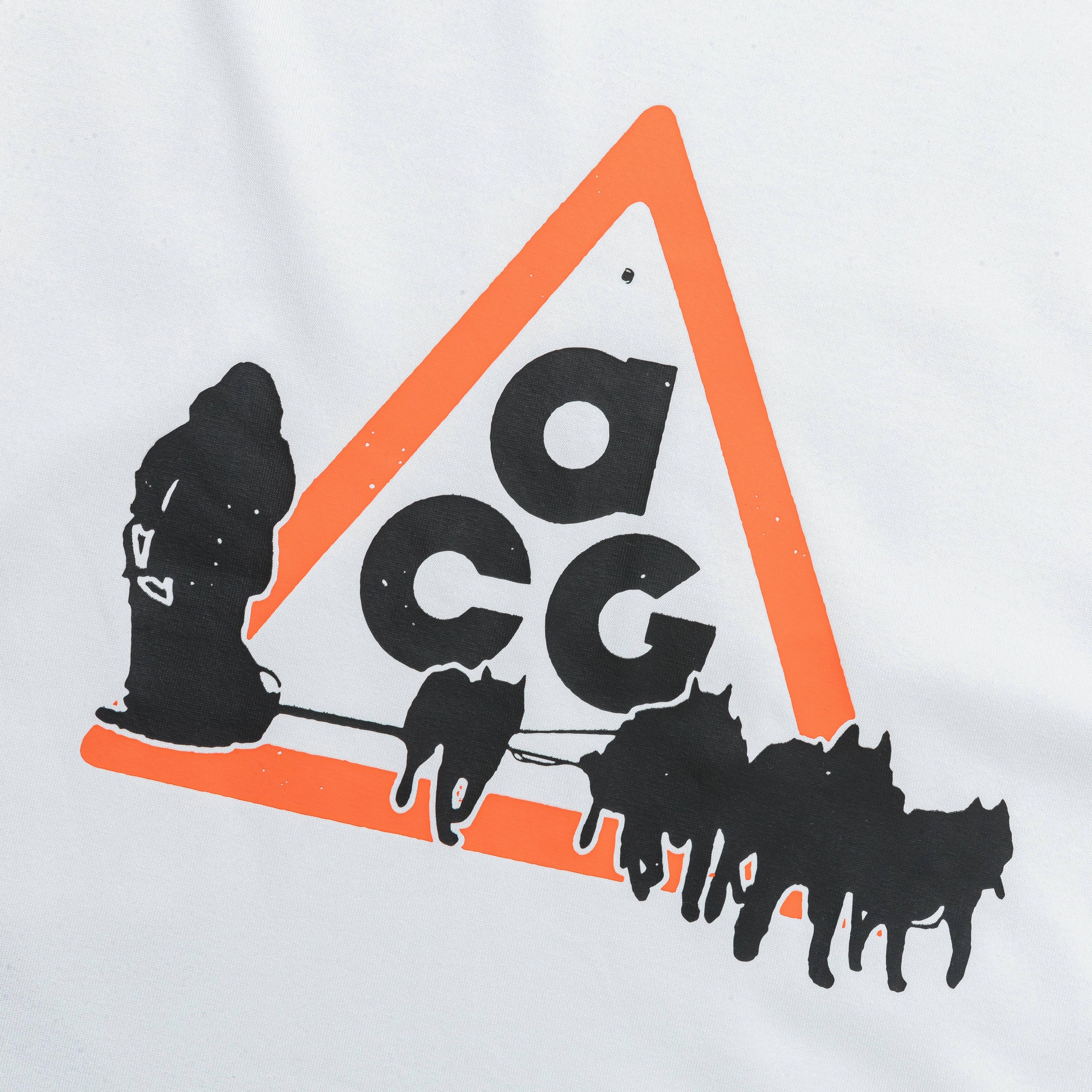 Dri-FIT 'Dog Sled' SS Tee - Summit White