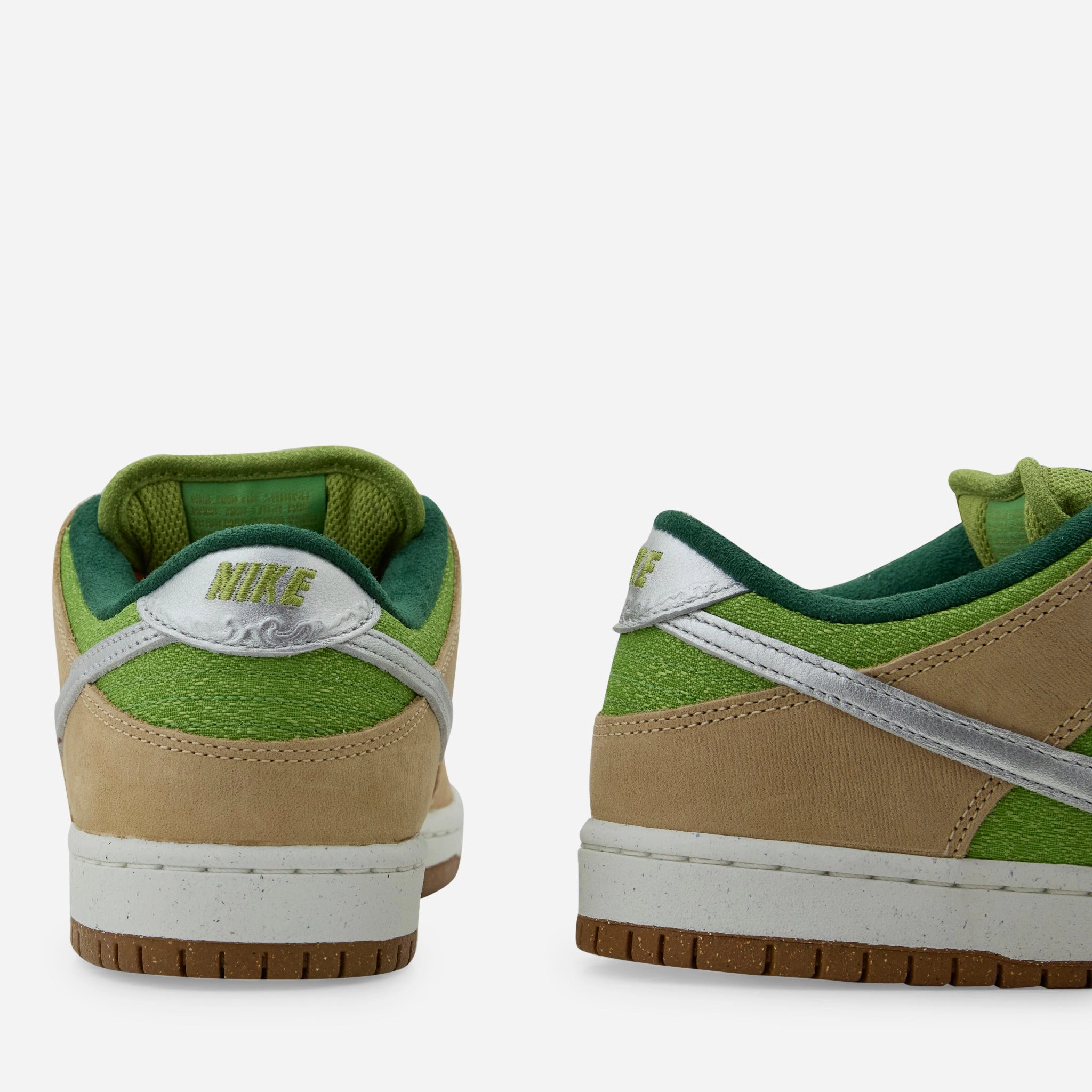 Dunk Low Pro Sesame | Metallic Silver | Pear | Fir