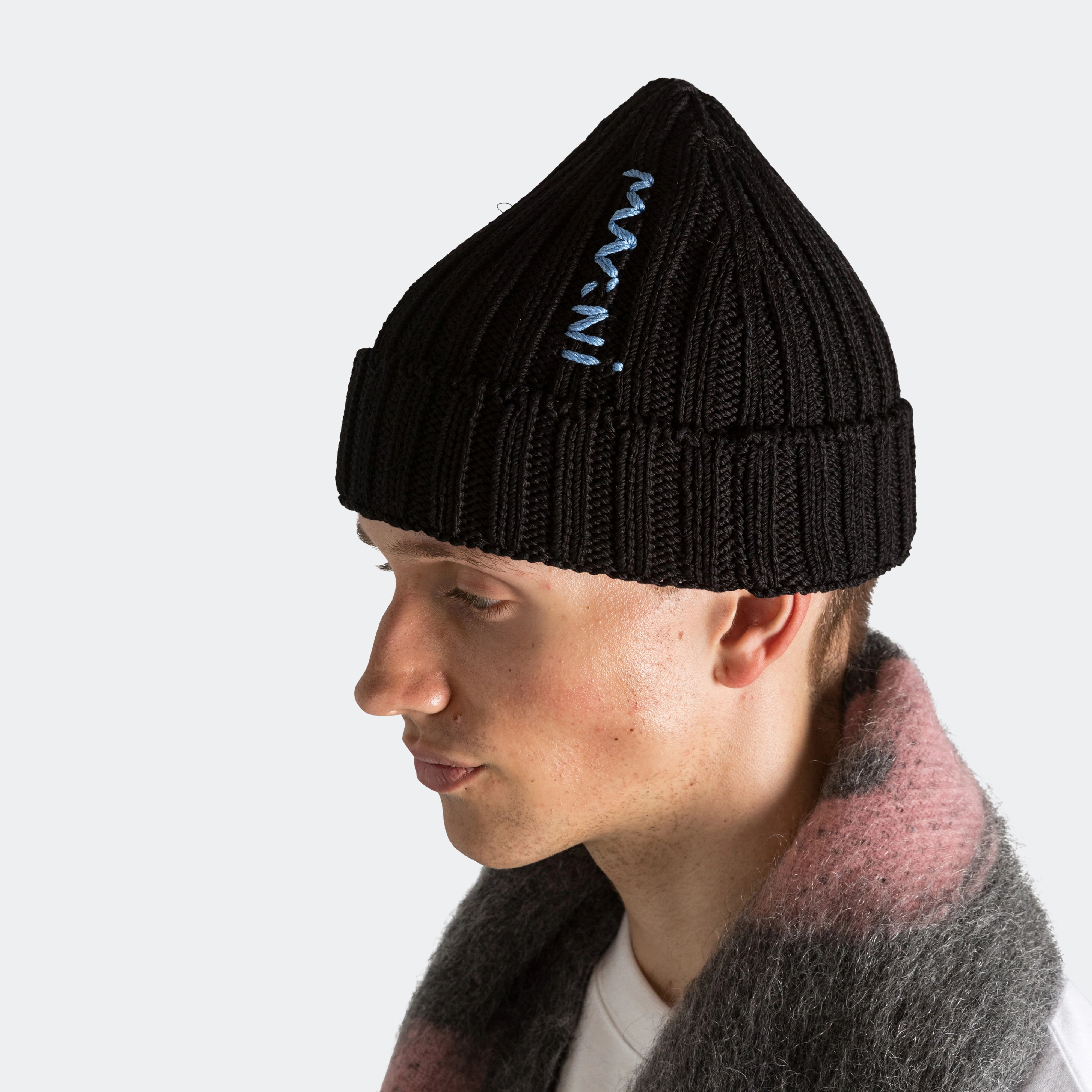 Embroided Logo Beanie - Black