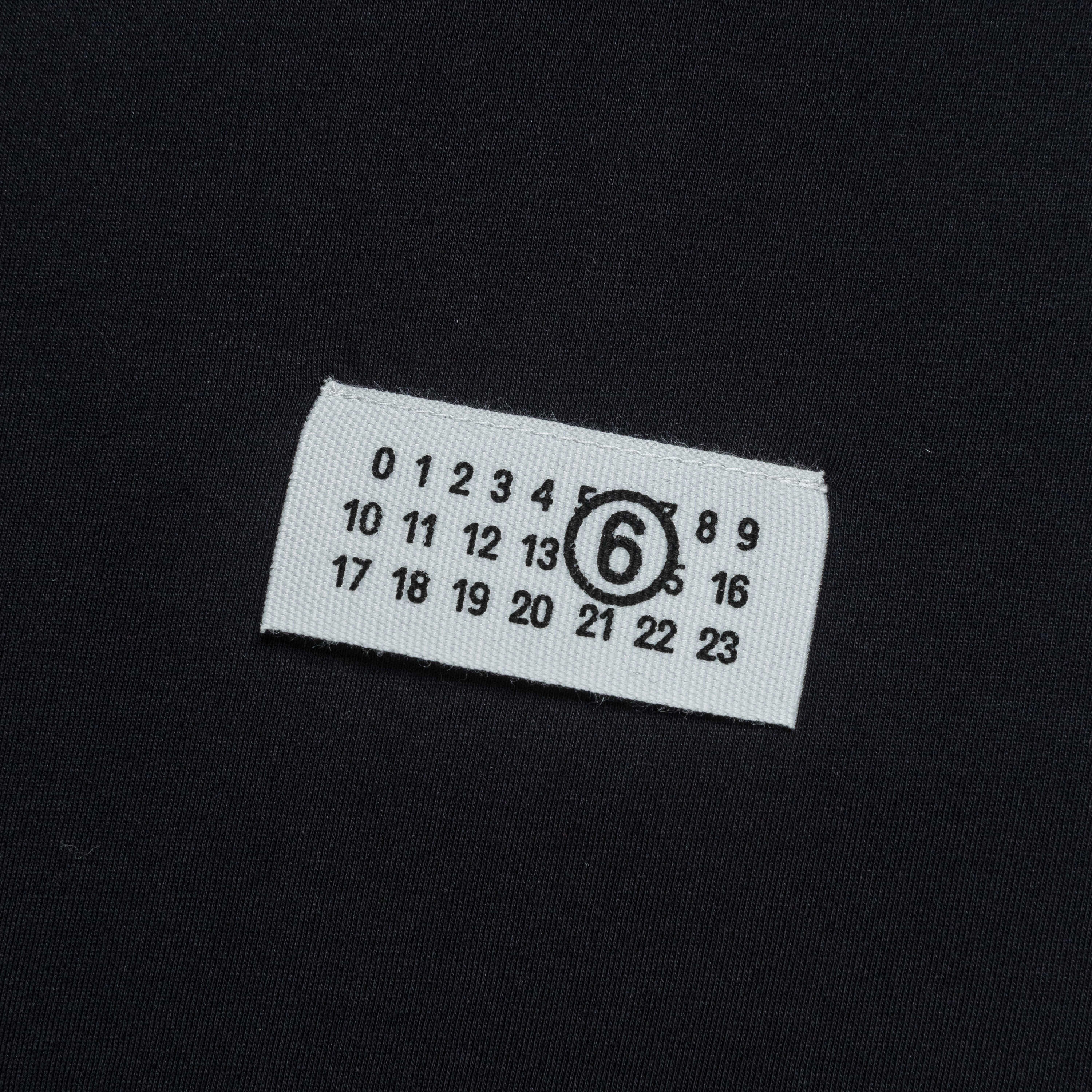 Graphic T-Shirt - Black