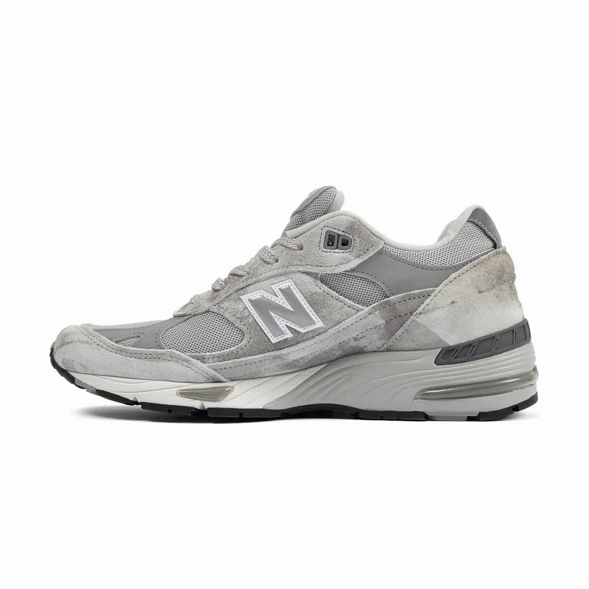 in UK 991v1 'Washed Grey'