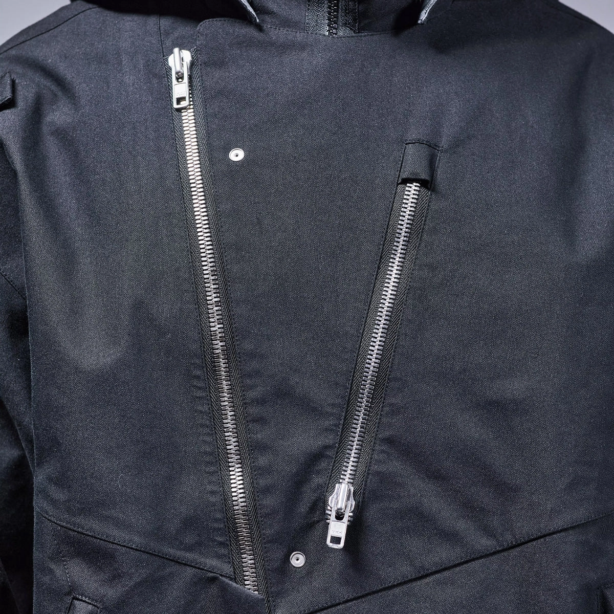 J68W-BG 'Black'