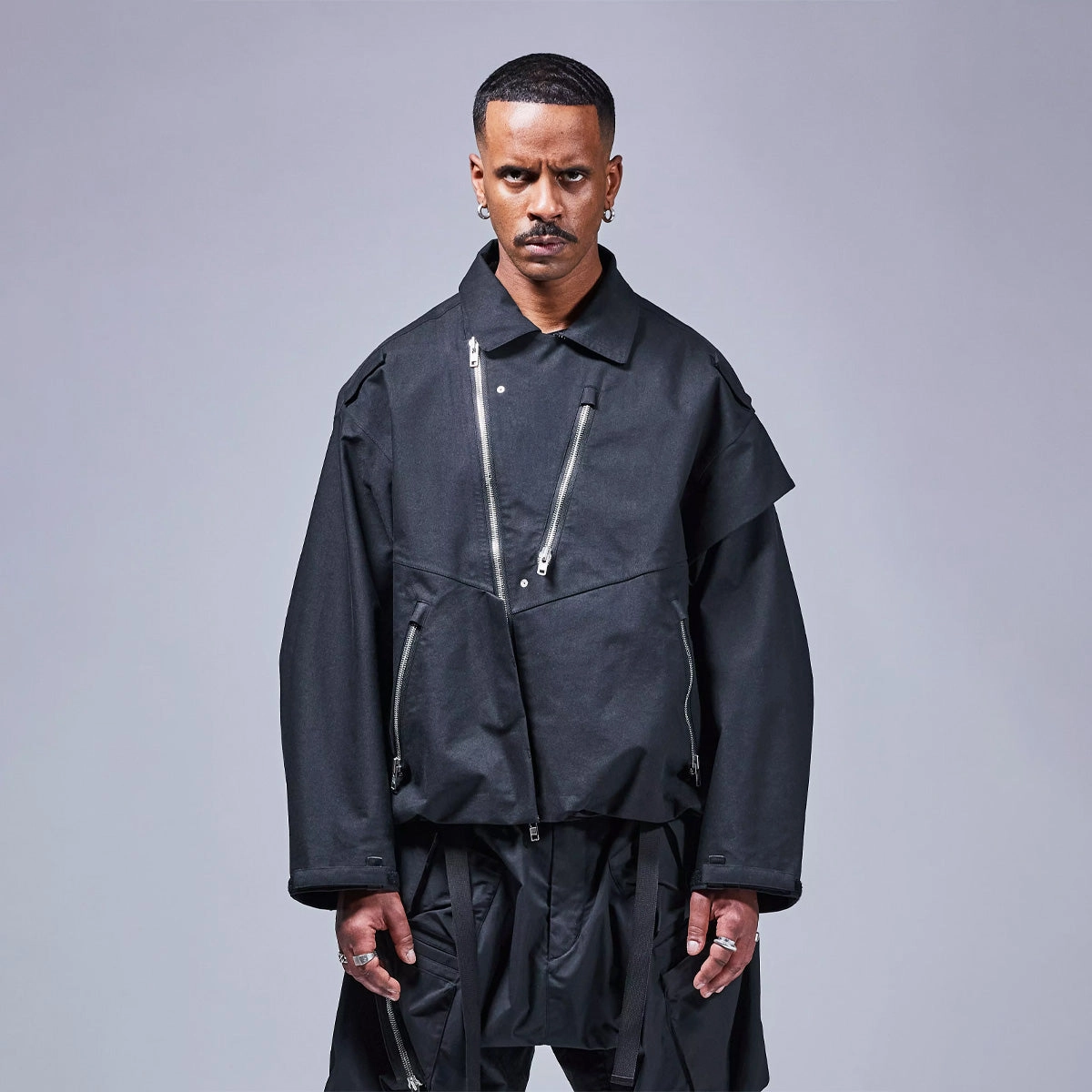 J68W-BG 'Black'