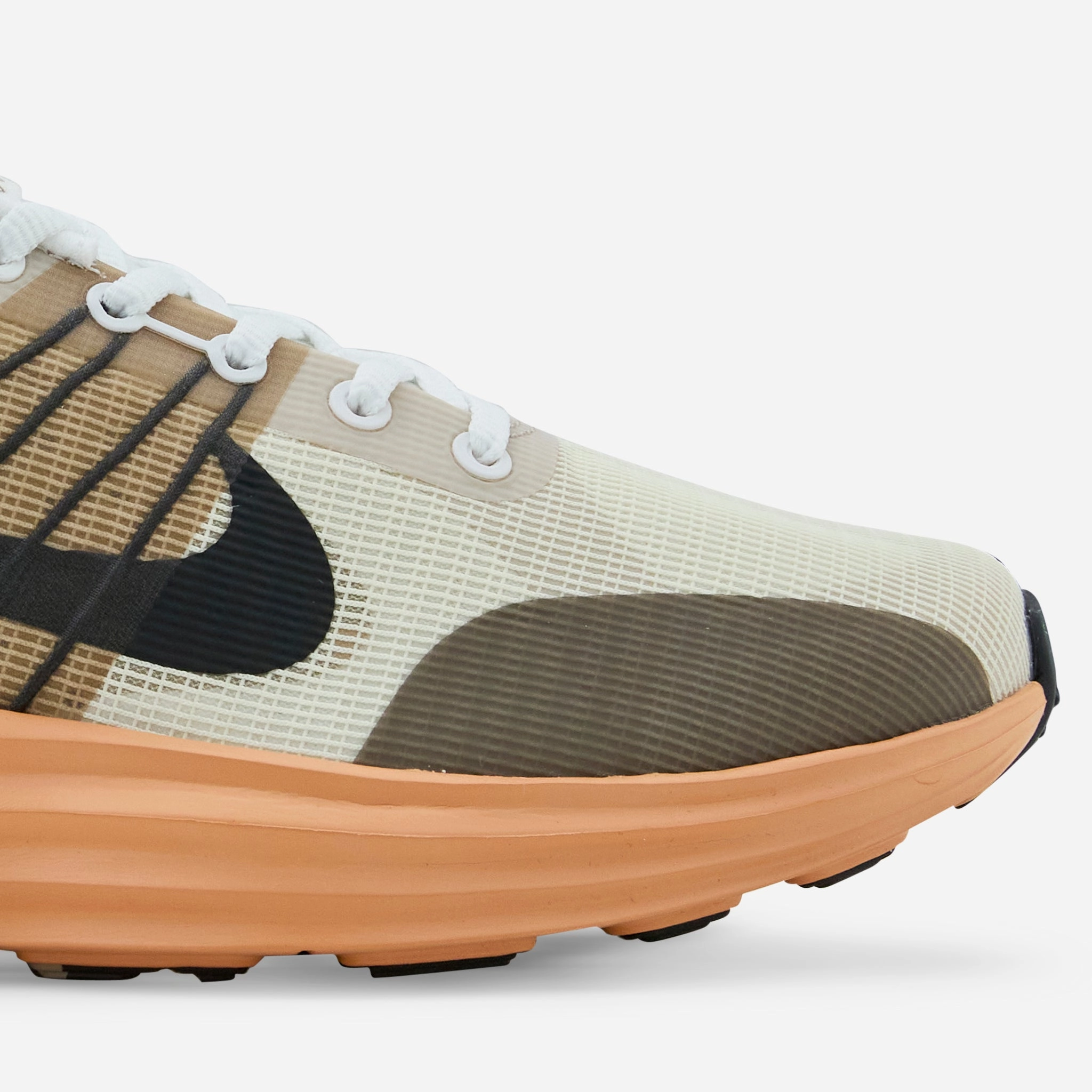 Lunar Roam Summit White | Black | Coconut Milk | Khaki
