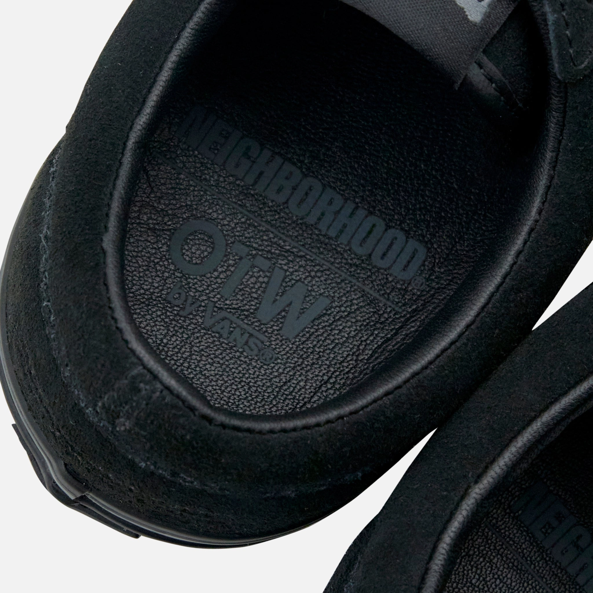 Neighborhood x OTW Old Skool 36 Black