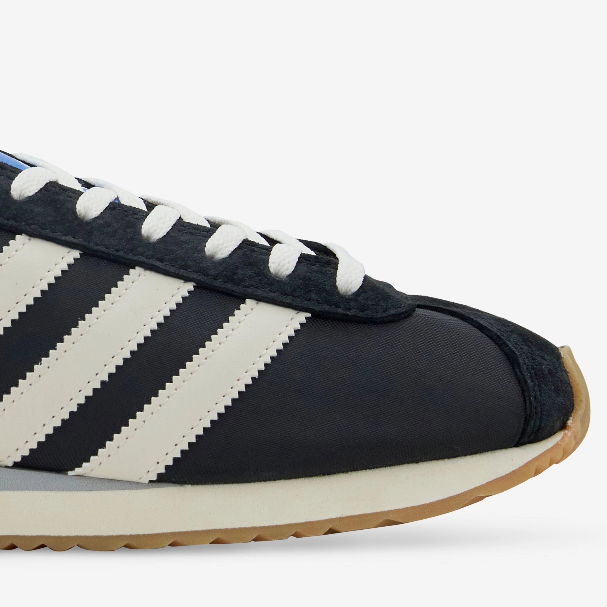 Pampanga SPZL Core Black | Chalk White | Off White
