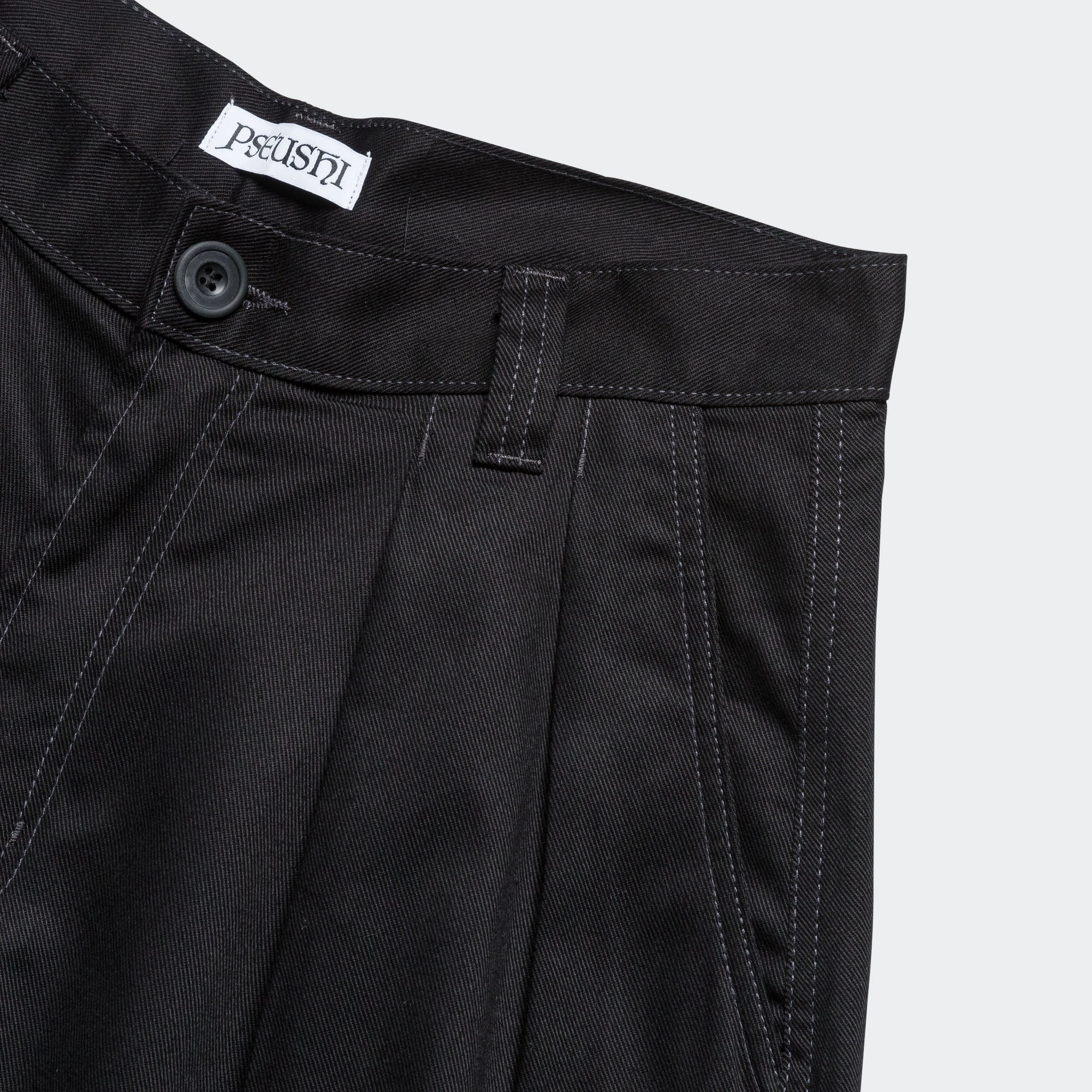Pleated Oversized Shorts - Black/Charcoal