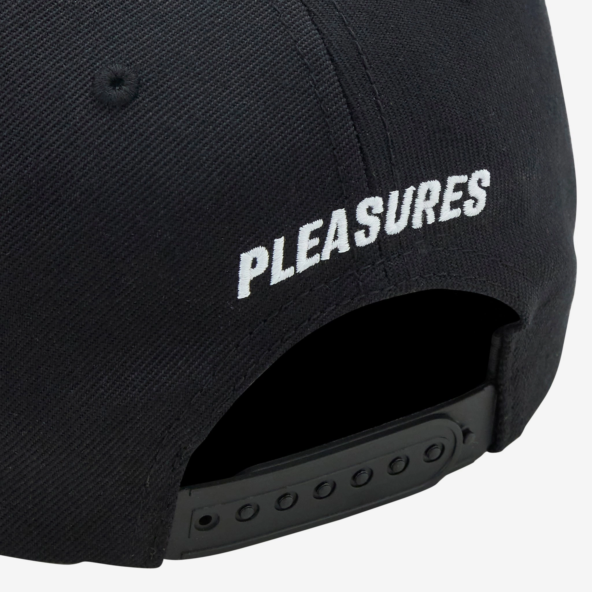 Sections Snapback Black