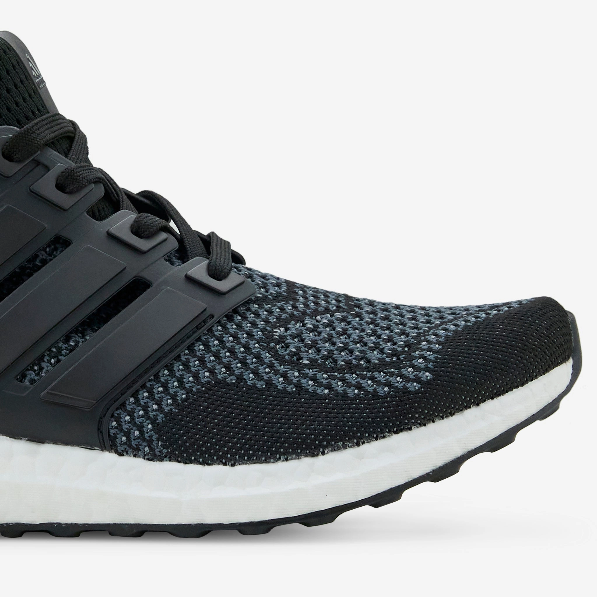 UltraBoost Core Black | Core Black | Gold Metallic