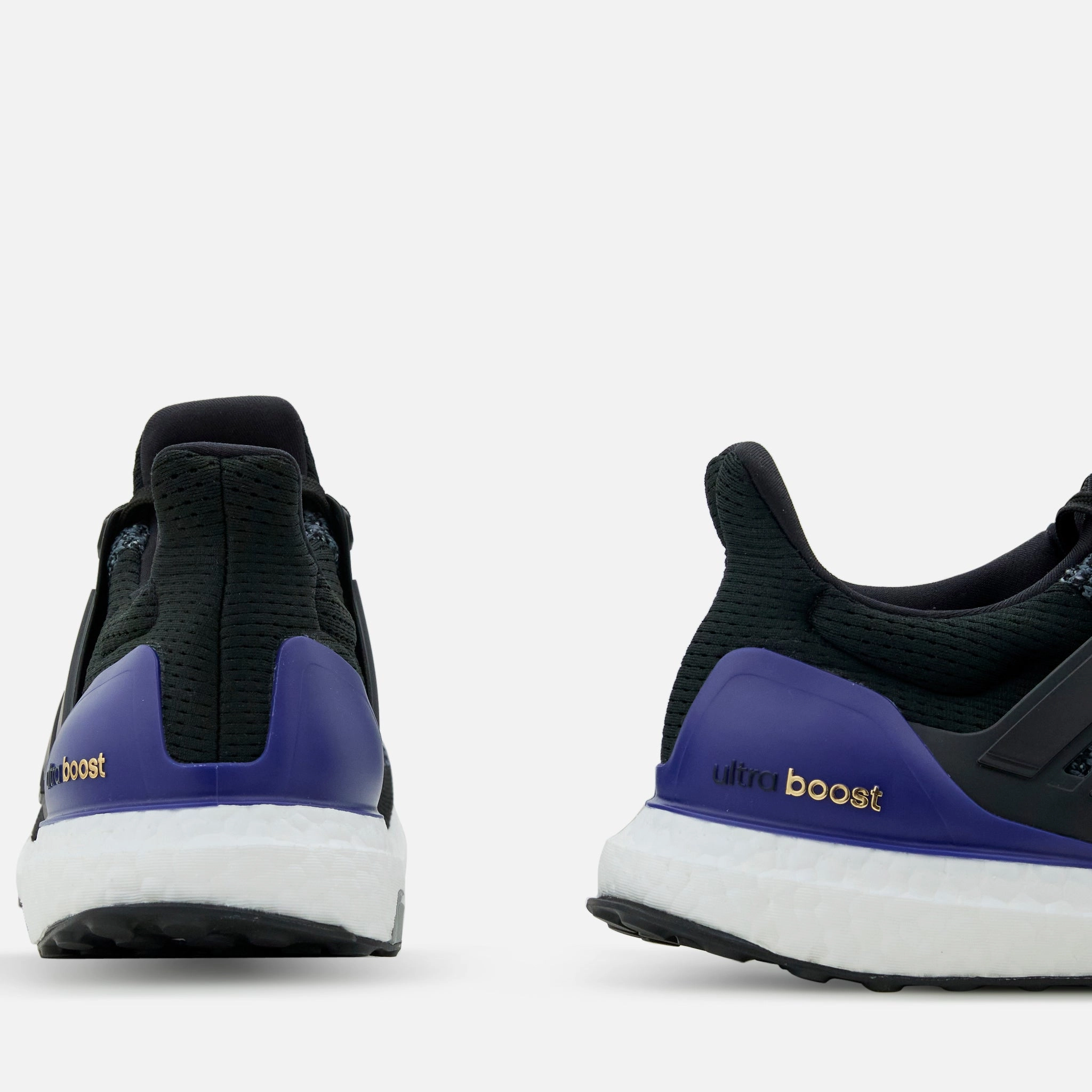 UltraBoost Core Black | Core Black | Gold Metallic