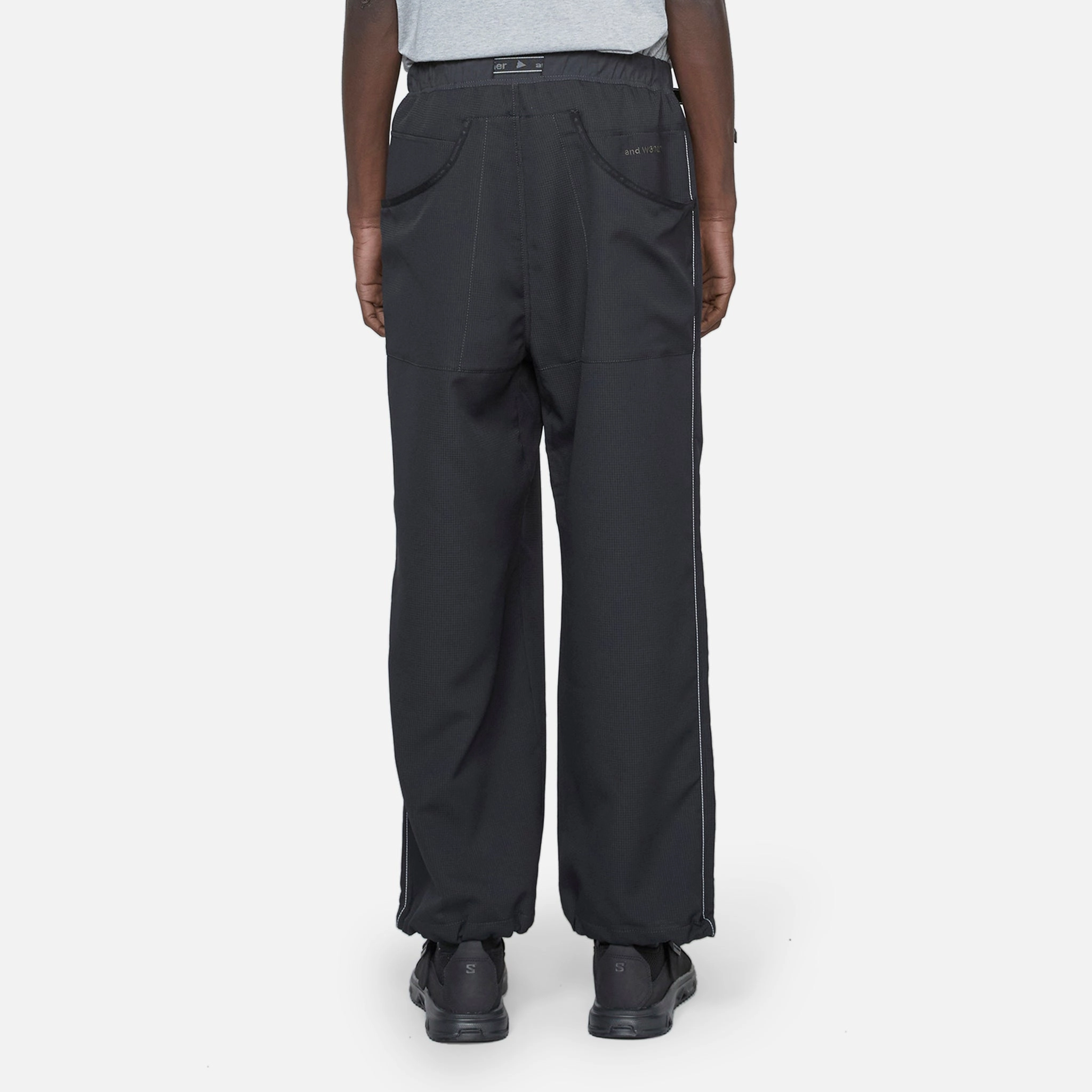 Vent Pant Black