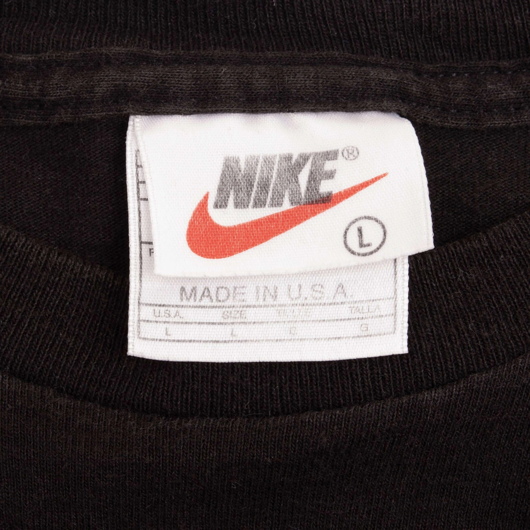 VINTAGE NIKE CLASSIC SWOOSH BLACK TEE SHIRT 1990S SIZE LARGE MADE IN USA