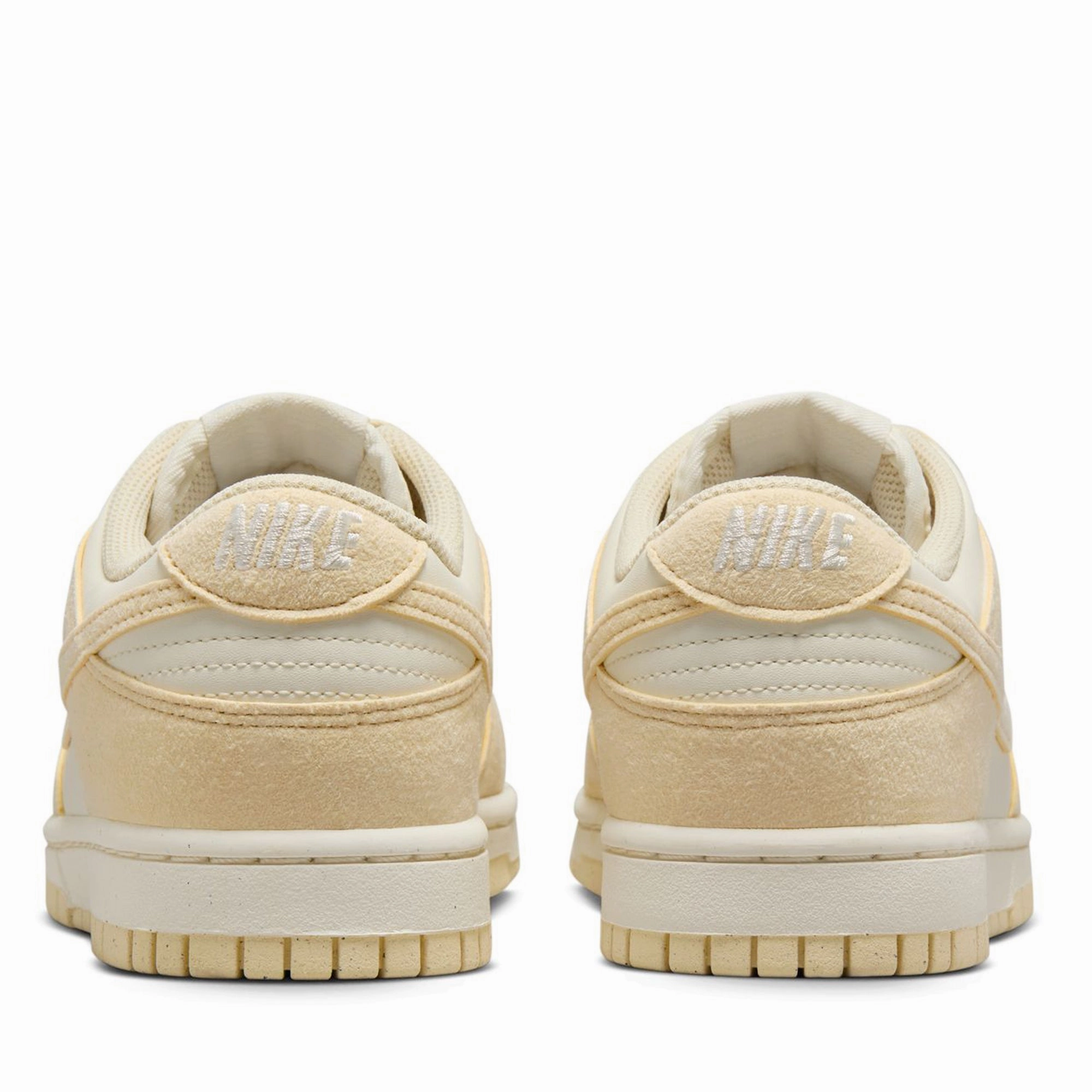 Women's Nike Dunk Low - Soft Pearl/Beach