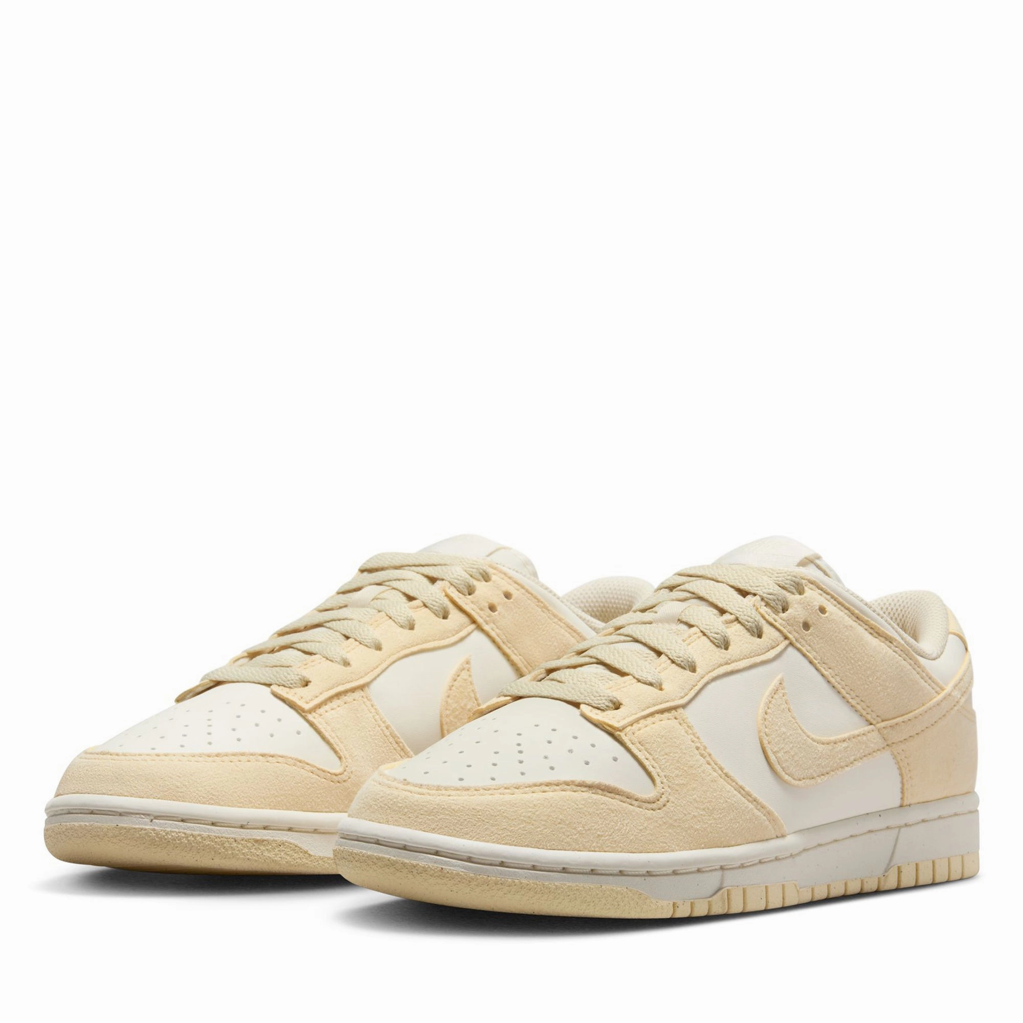 Women's Nike Dunk Low - Soft Pearl/Beach