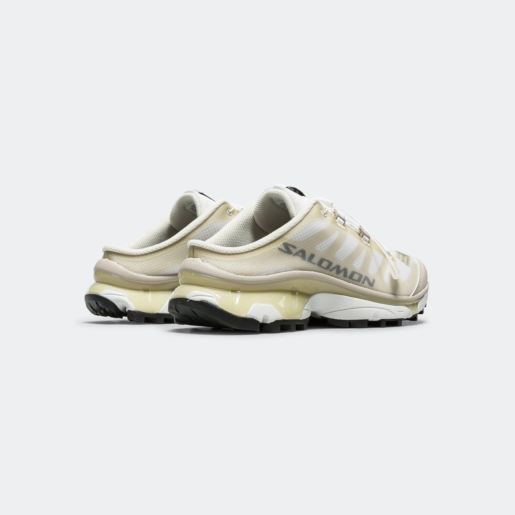 XT-4 Mule x MM6 - Vanilla White/Lunar White